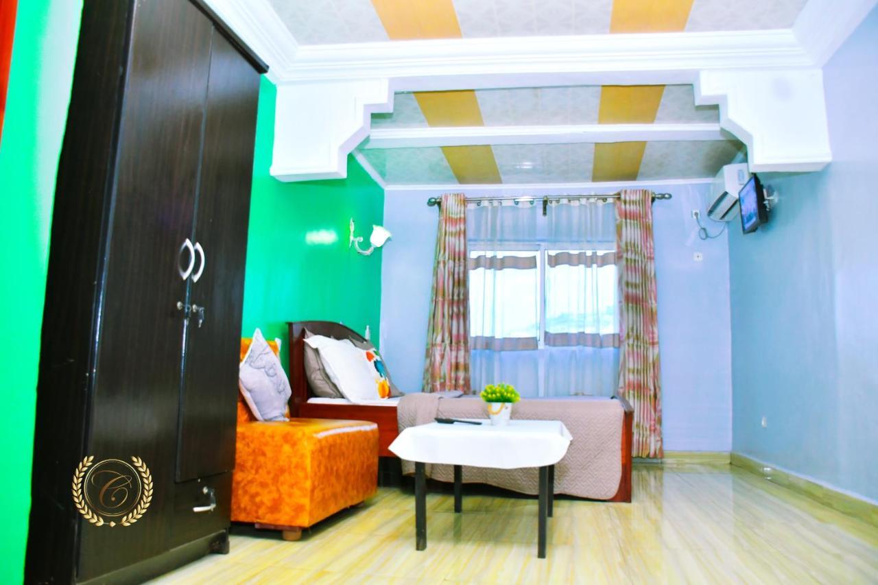 Hotel Restaurant Constellation Tchang Dış mekan fotoğraf