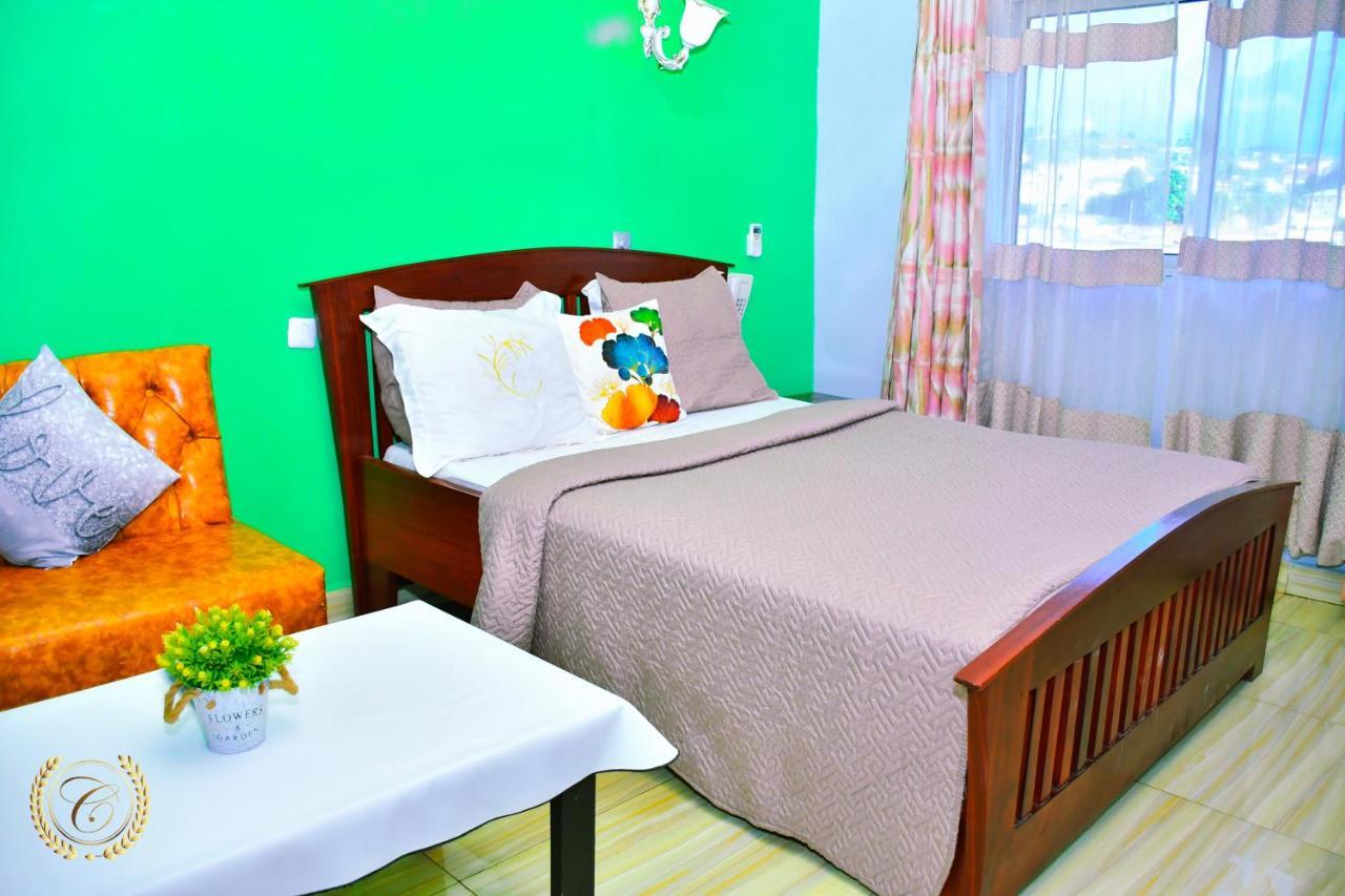 Hotel Restaurant Constellation Tchang Dış mekan fotoğraf